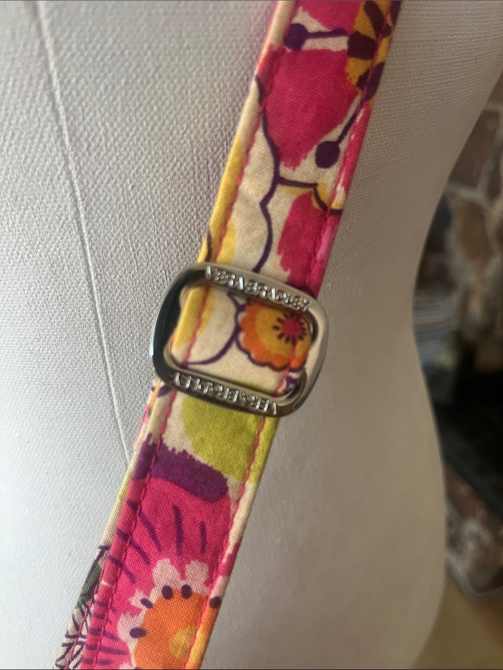 🌸 Vera Bradley Little Hipster Crossbody Bag | Retired Clementine Print - Picture 8 of 9